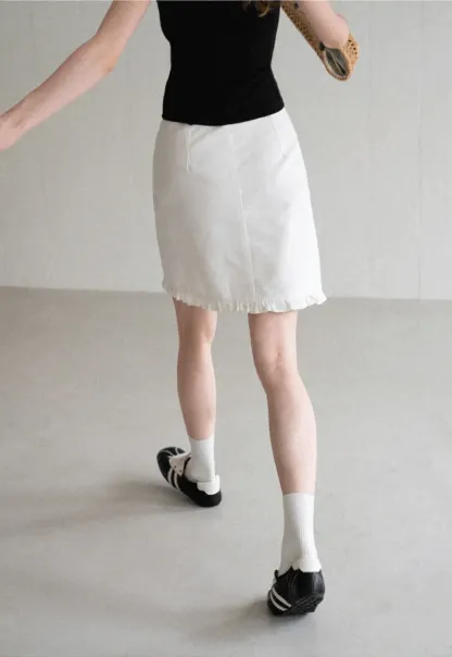 Ruffled Hem Denim Skirt