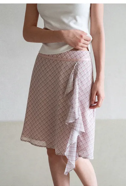 Asymmetrical Ruffle Hem Plaid Skirt