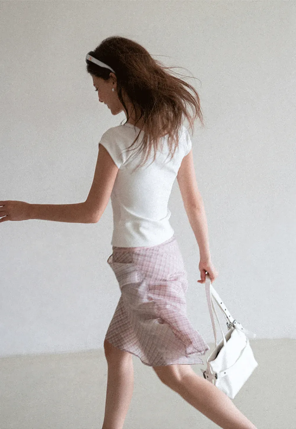 Asymmetrical Ruffle Hem Plaid Skirt