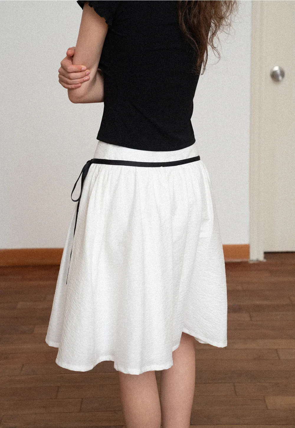 High Waist A Line Skirt with Contrast Ribbon Tie