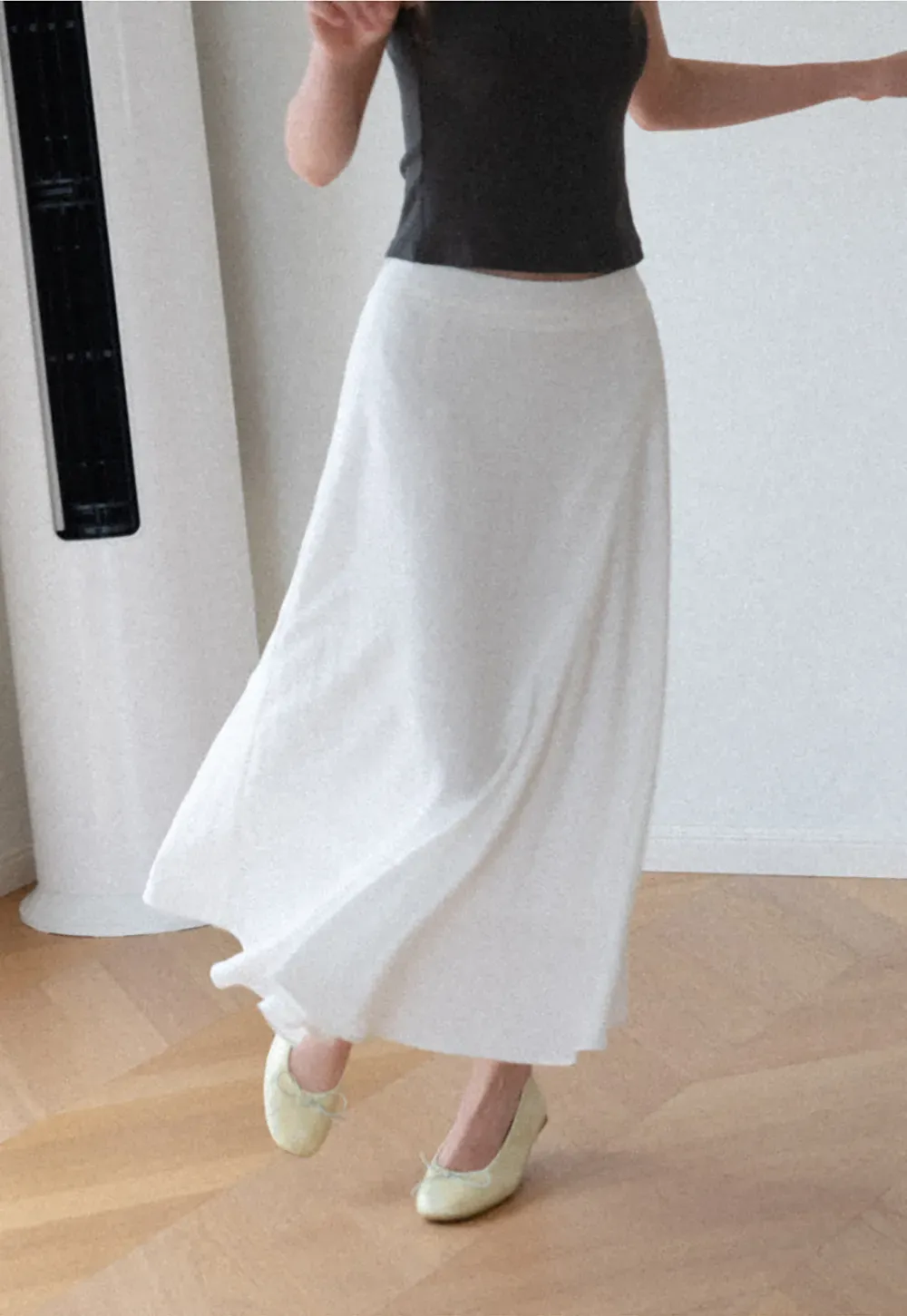 Asymmetrical Hem Flowing Midi Skirt