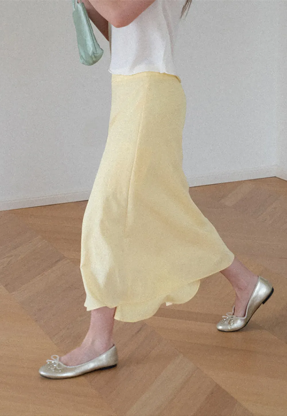 Asymmetrical Hem Flowing Midi Skirt