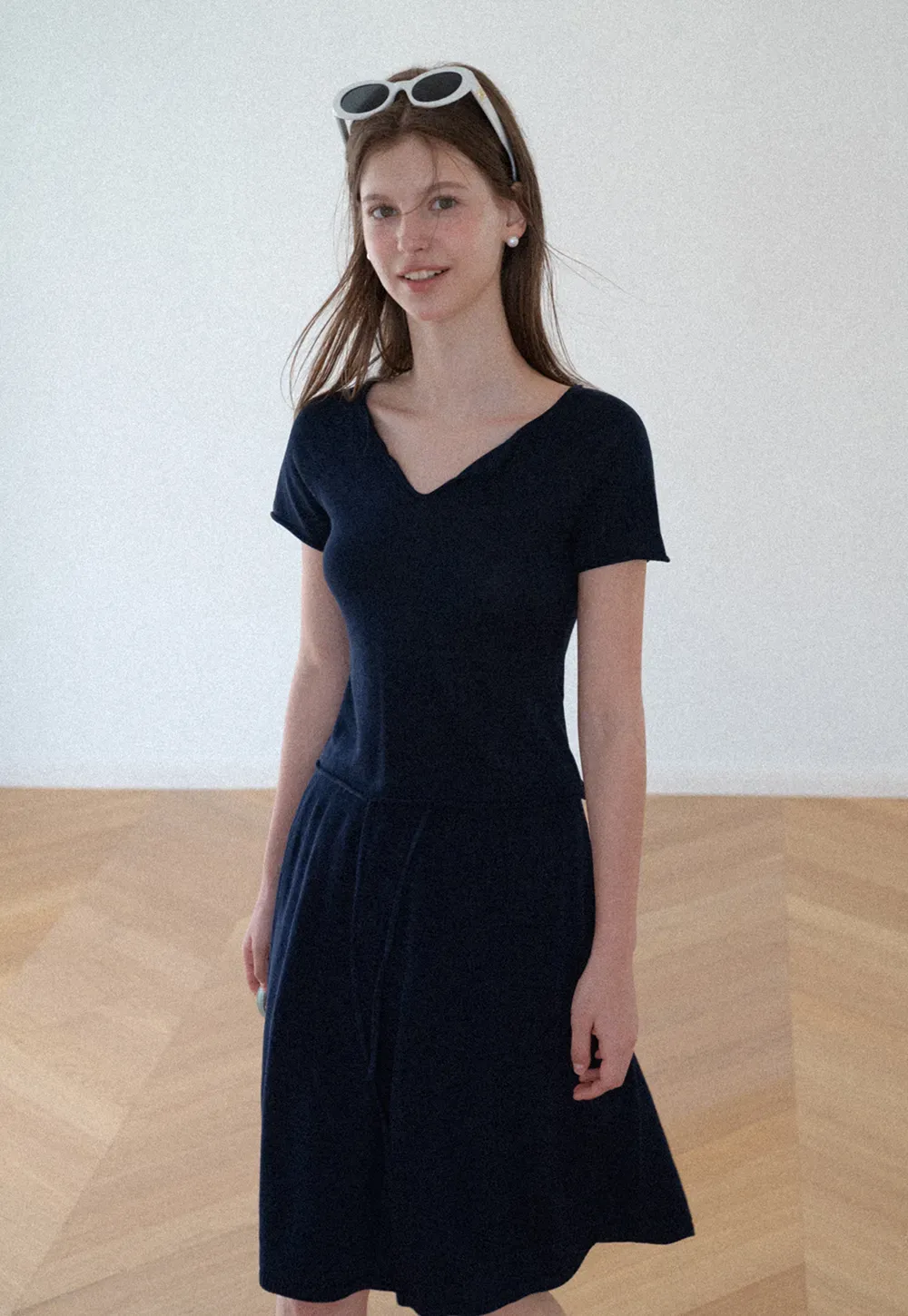 V Neck Short Sleeve Knit Top and A Line Skirt