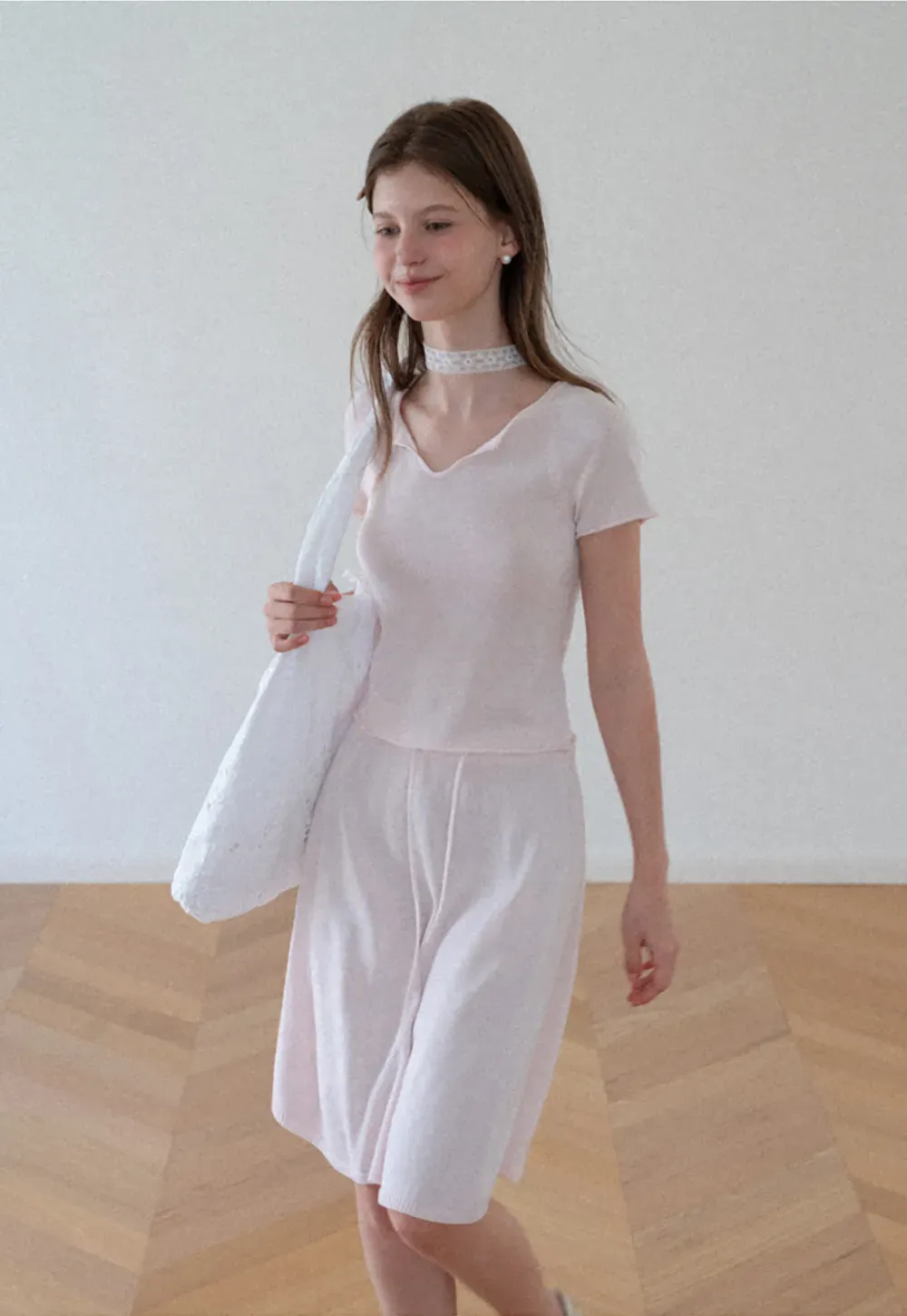 V Neck Short Sleeve Knit Top and A Line Skirt