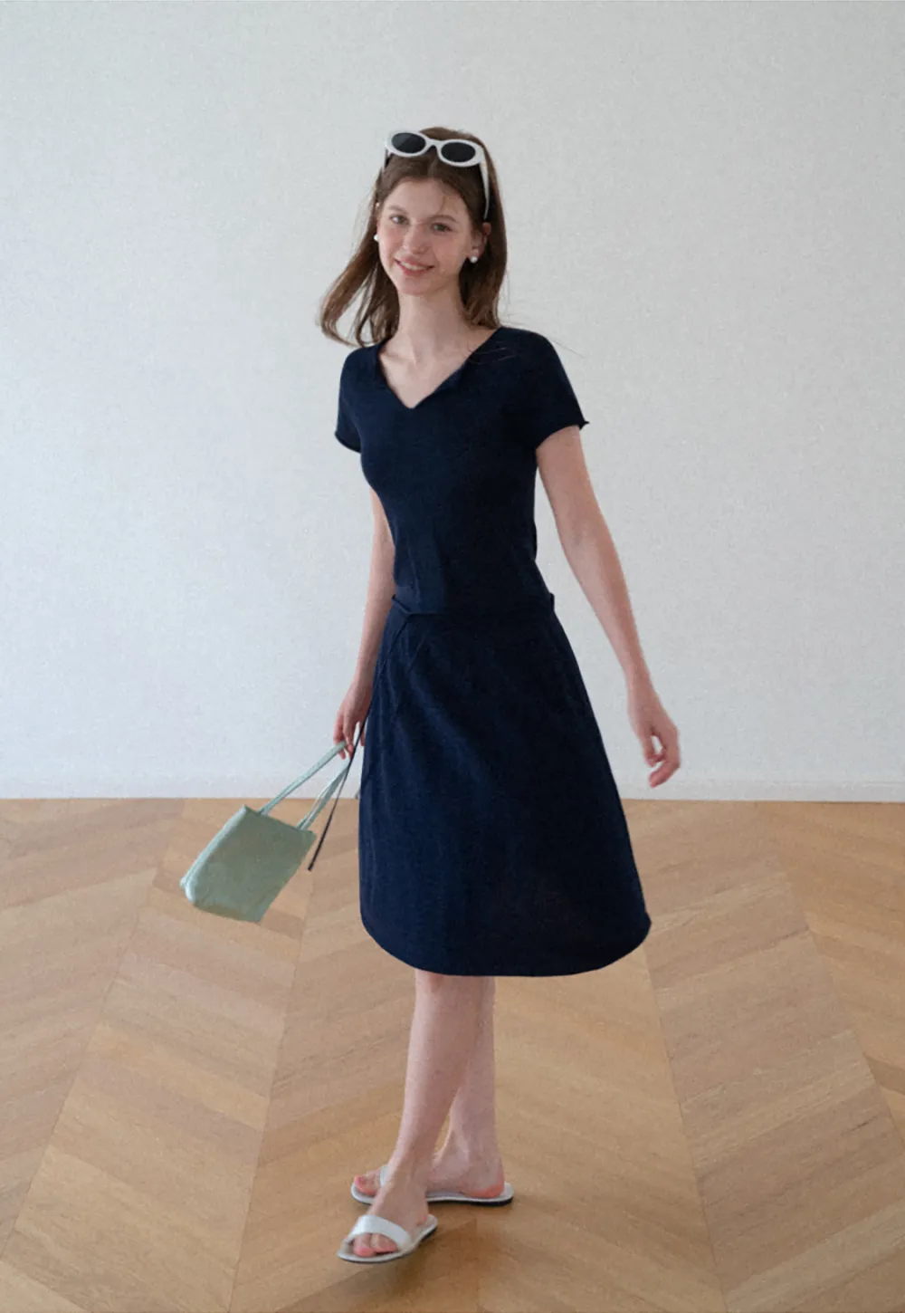 V Neck Short Sleeve Knit Top and A Line Skirt