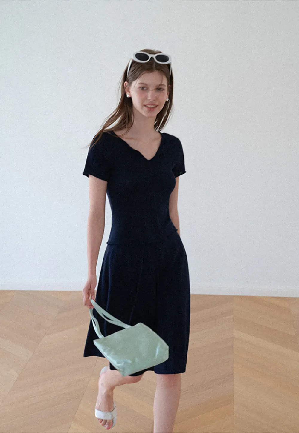V Neck Short Sleeve Knit Top and A Line Skirt
