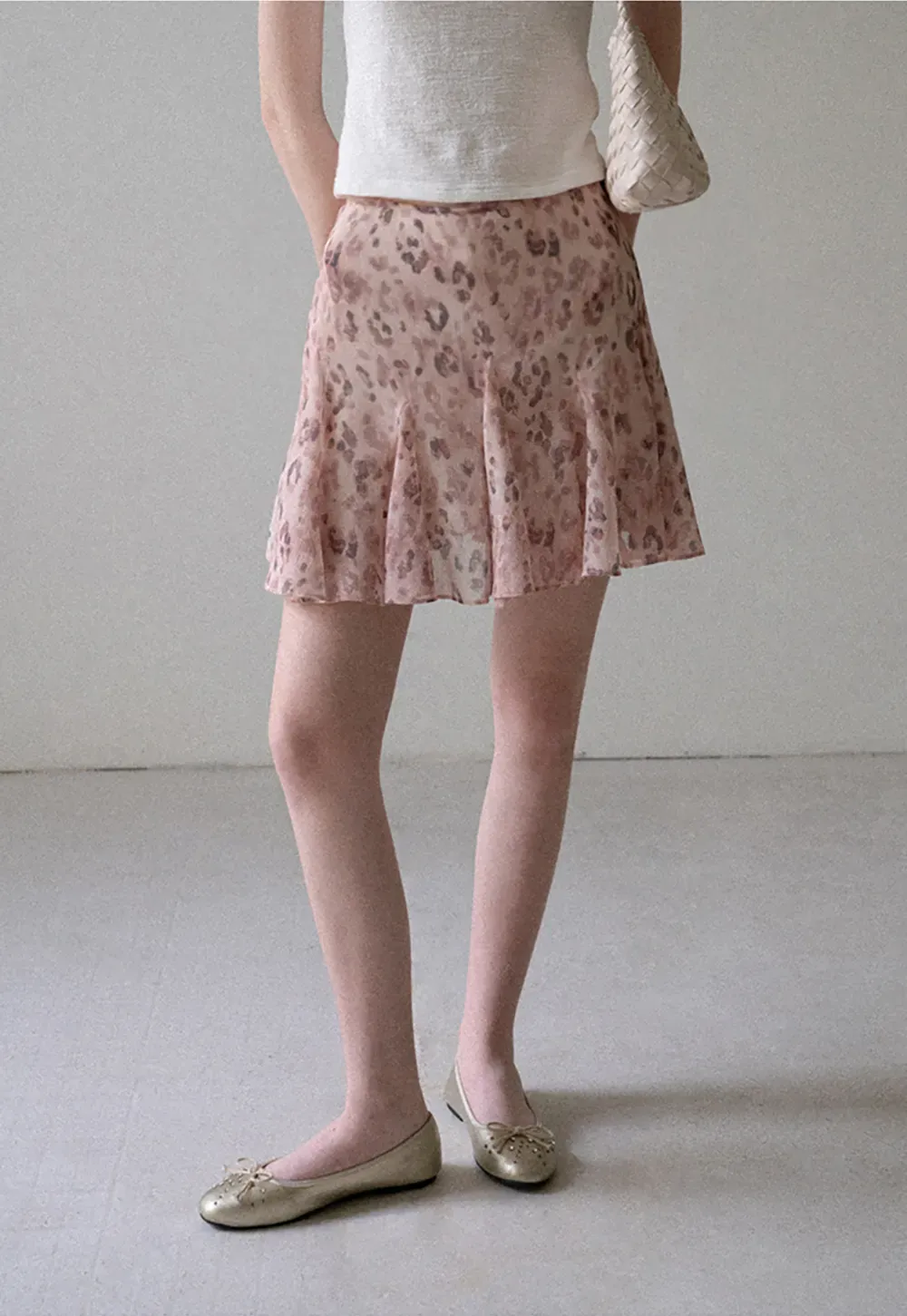 Leopard Print Ruffled Hem Skirt