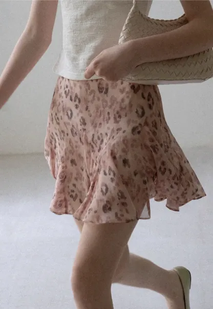 Leopard Print Ruffled Hem Skirt