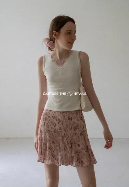 Leopard Print Ruffled Hem Skirt