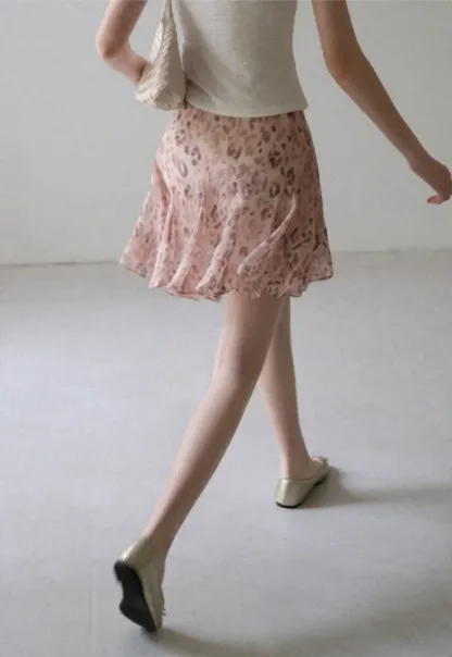 Leopard Print Ruffled Hem Skirt
