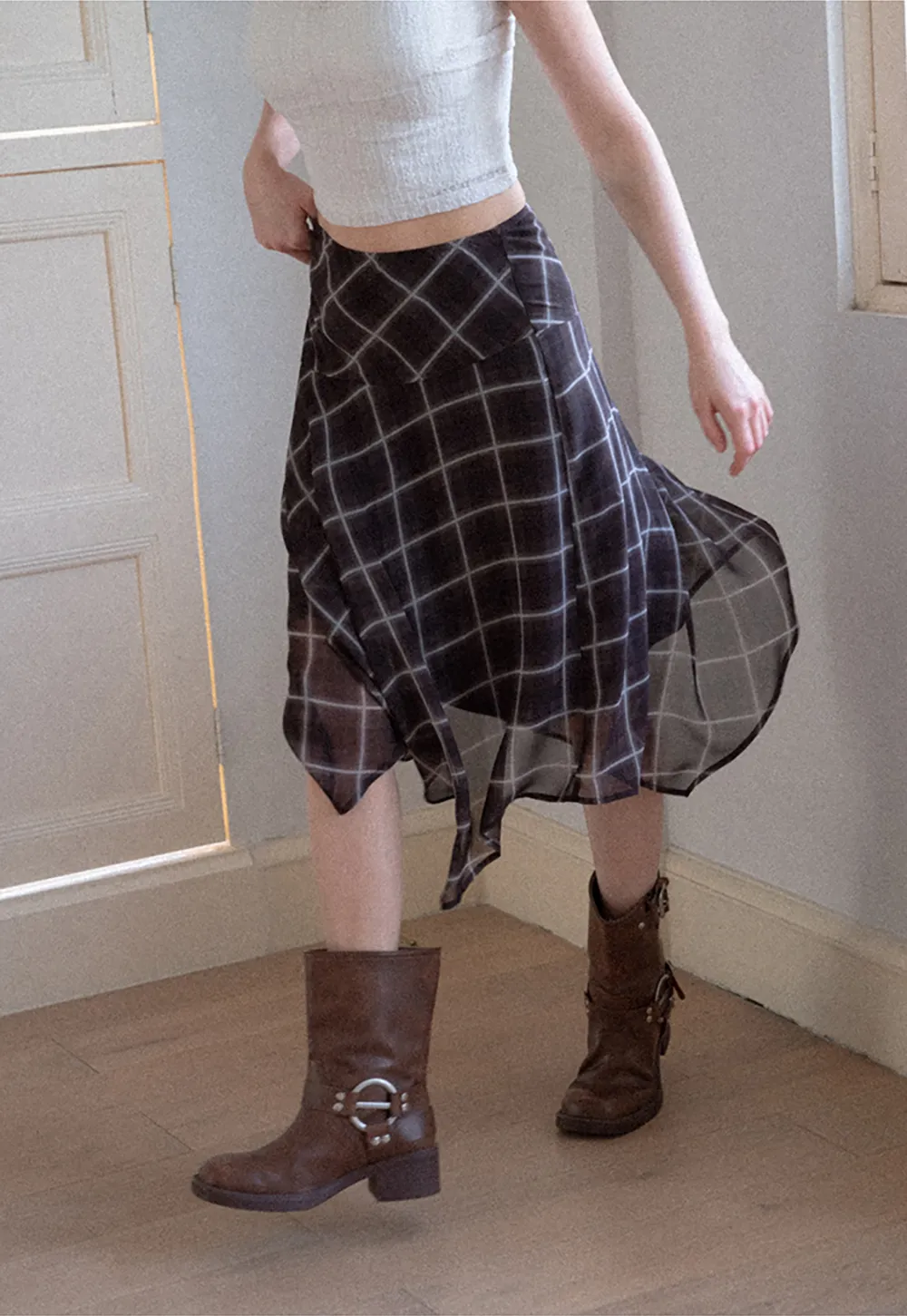 Grid Print Asymmetrical Hem Skirt