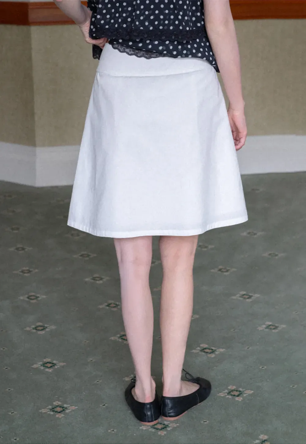 High Waist A Line Skirt with Front Pleats