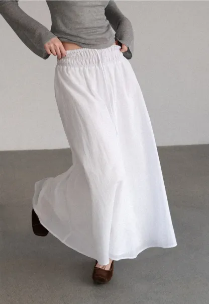 Elastic Waist Flowing Maxi Skirt