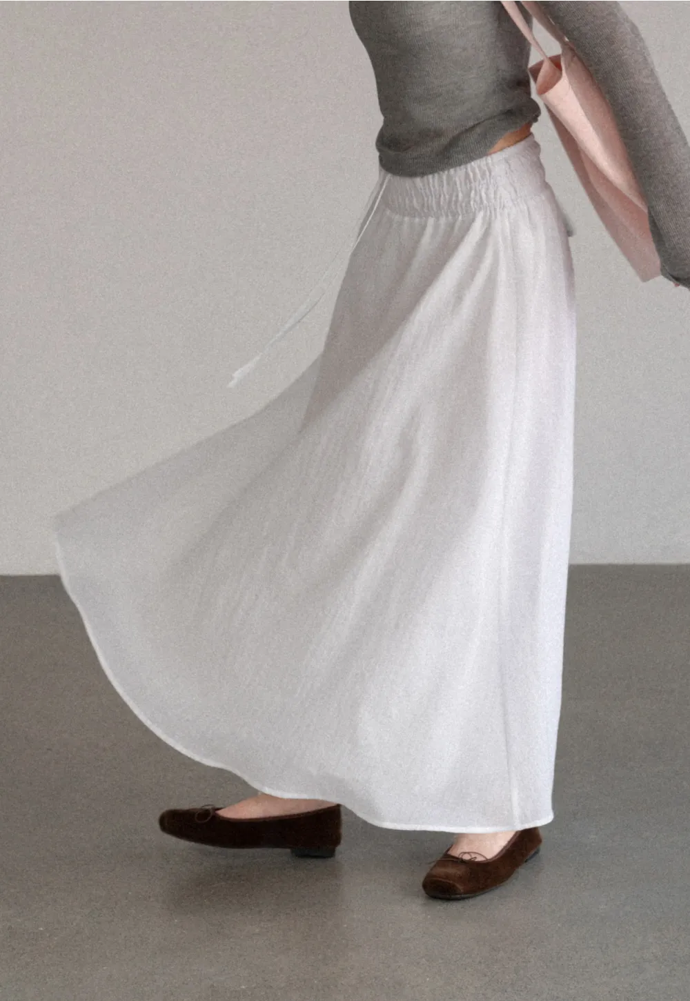 Elastic Waist Flowing Maxi Skirt