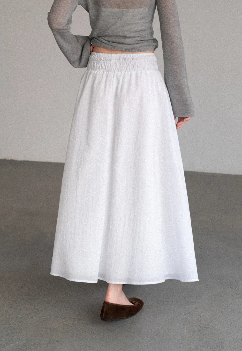 Elastic Waist Flowing Maxi Skirt