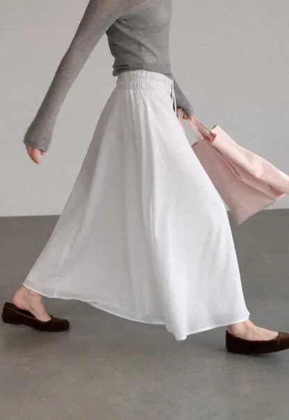 Elastic Waist Flowing Maxi Skirt
