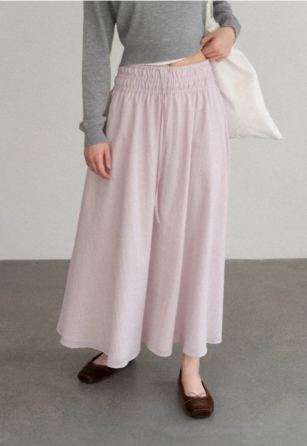 Elastic Waist Flowing Maxi Skirt