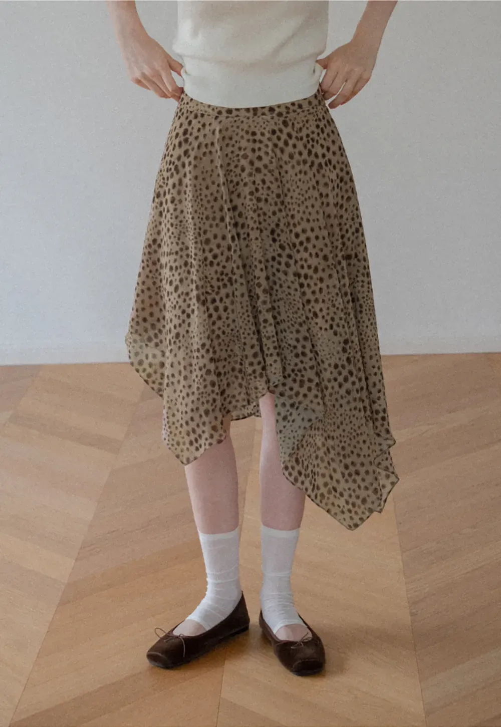 Polka Dot Print Asymmetrical Hem Skirt