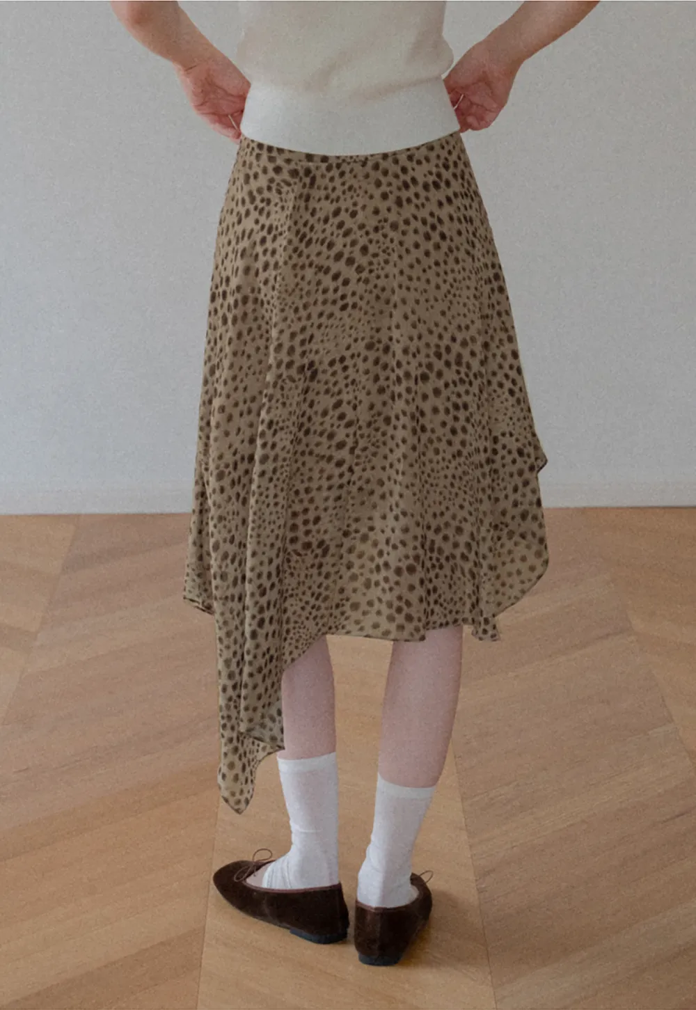 Polka Dot Print Asymmetrical Hem Skirt