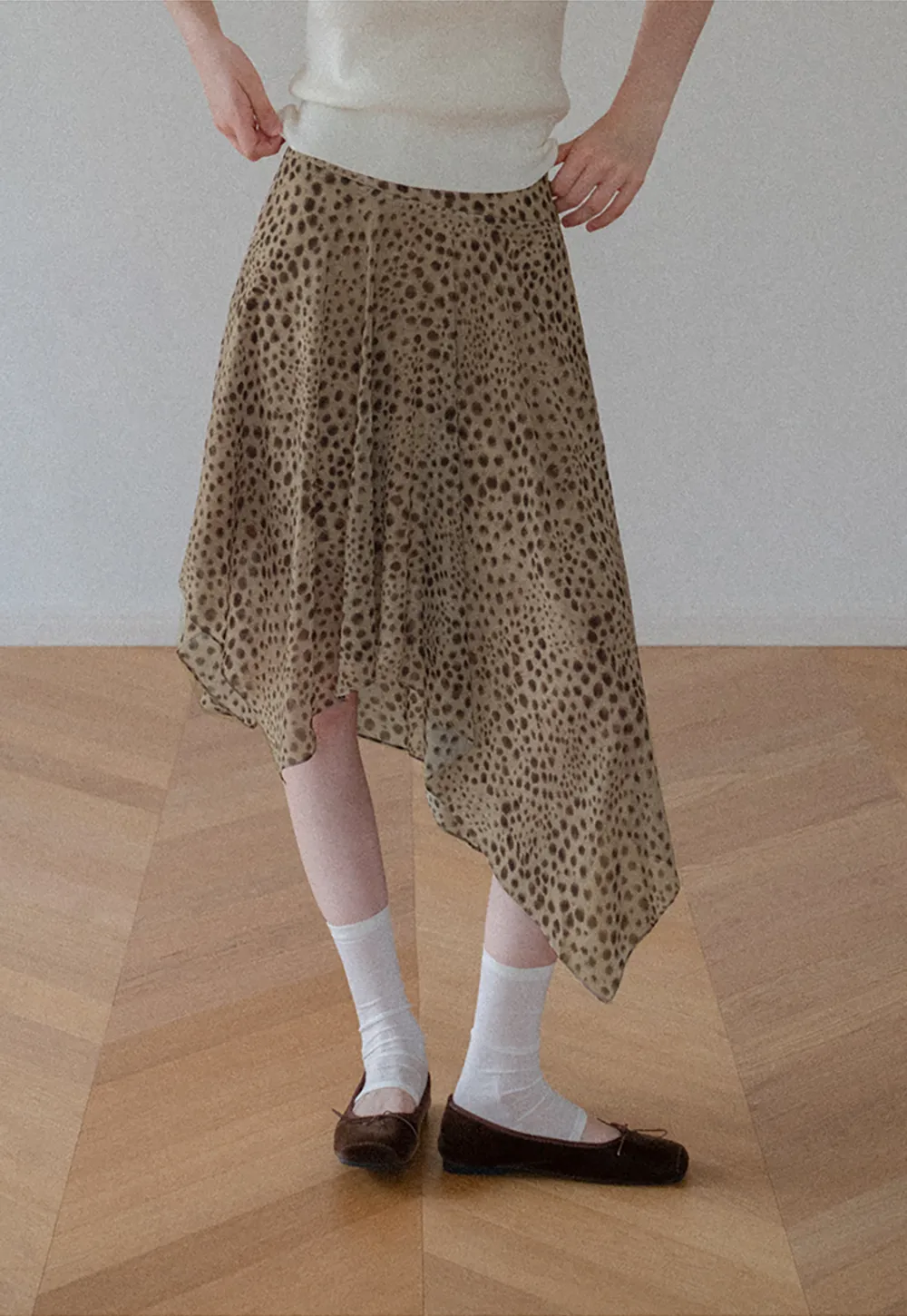 Polka Dot Print Asymmetrical Hem Skirt