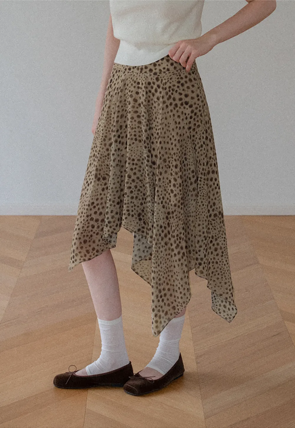 Polka Dot Print Asymmetrical Hem Skirt