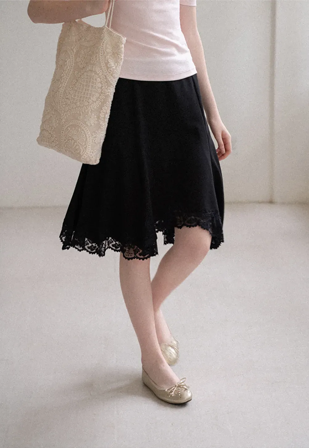 Lace Trim Flared Skirt