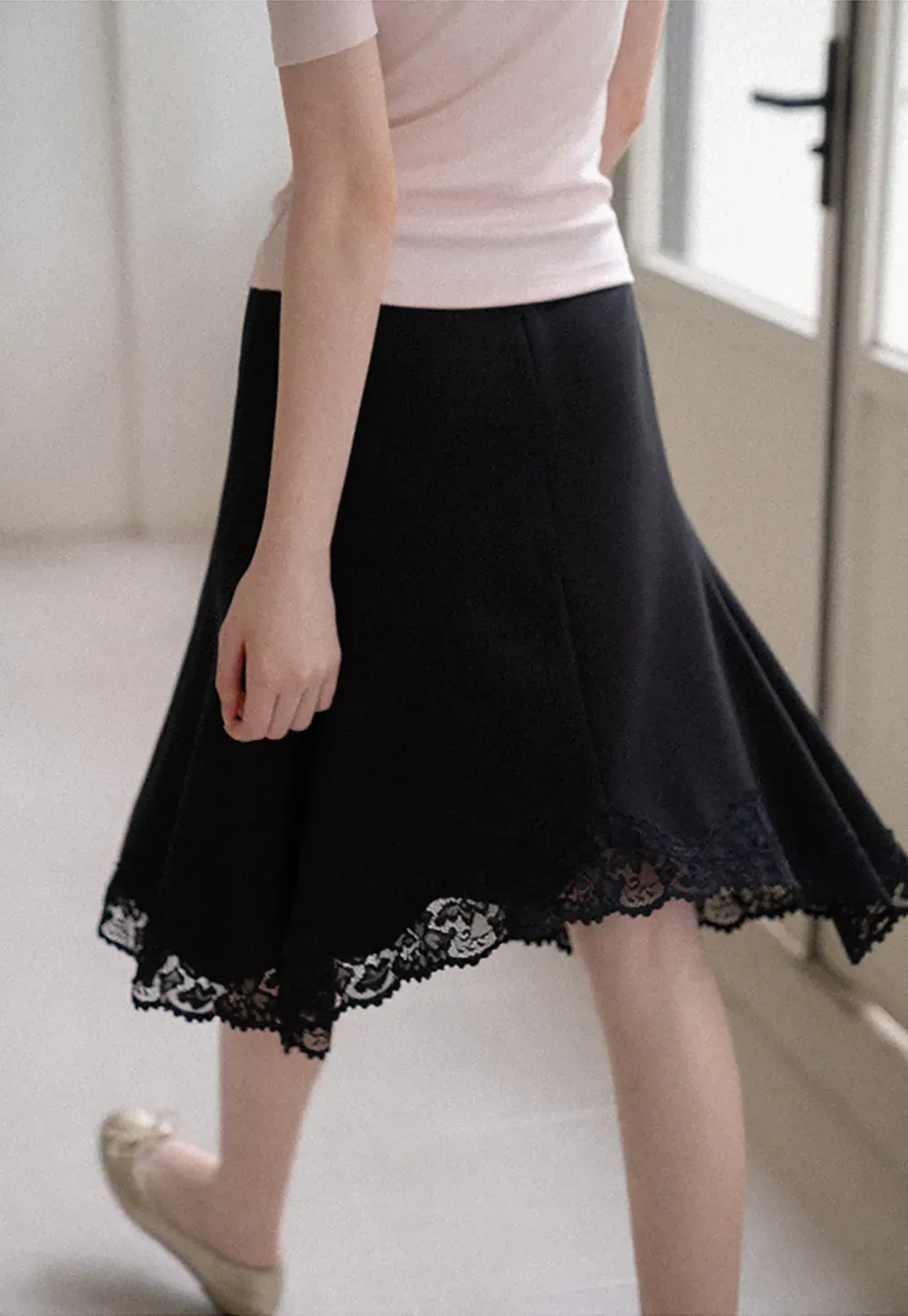 Lace Trim Flared Skirt