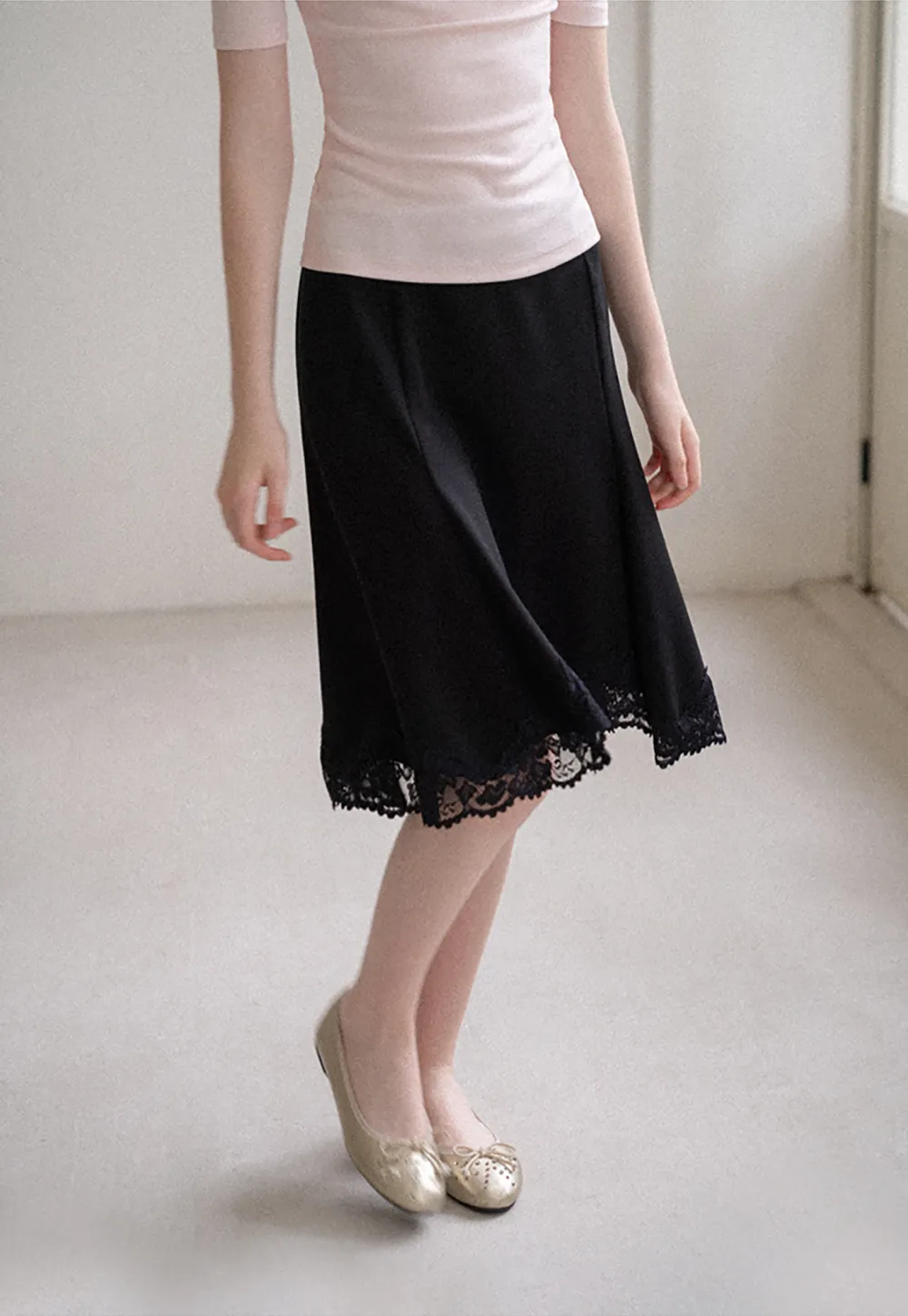 Lace Trim Flared Skirt