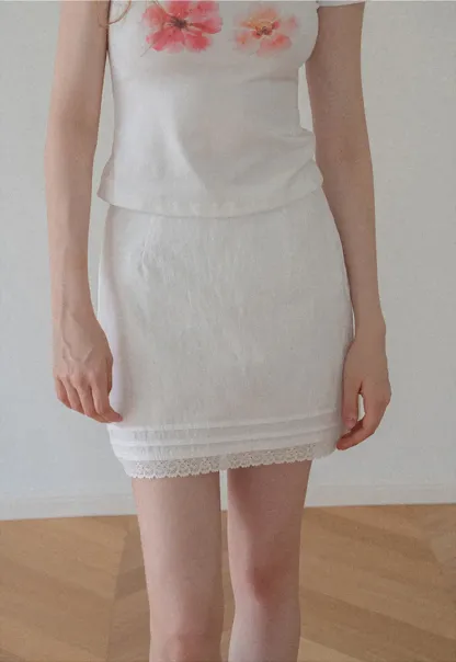 Lace Trim Mini Skirt