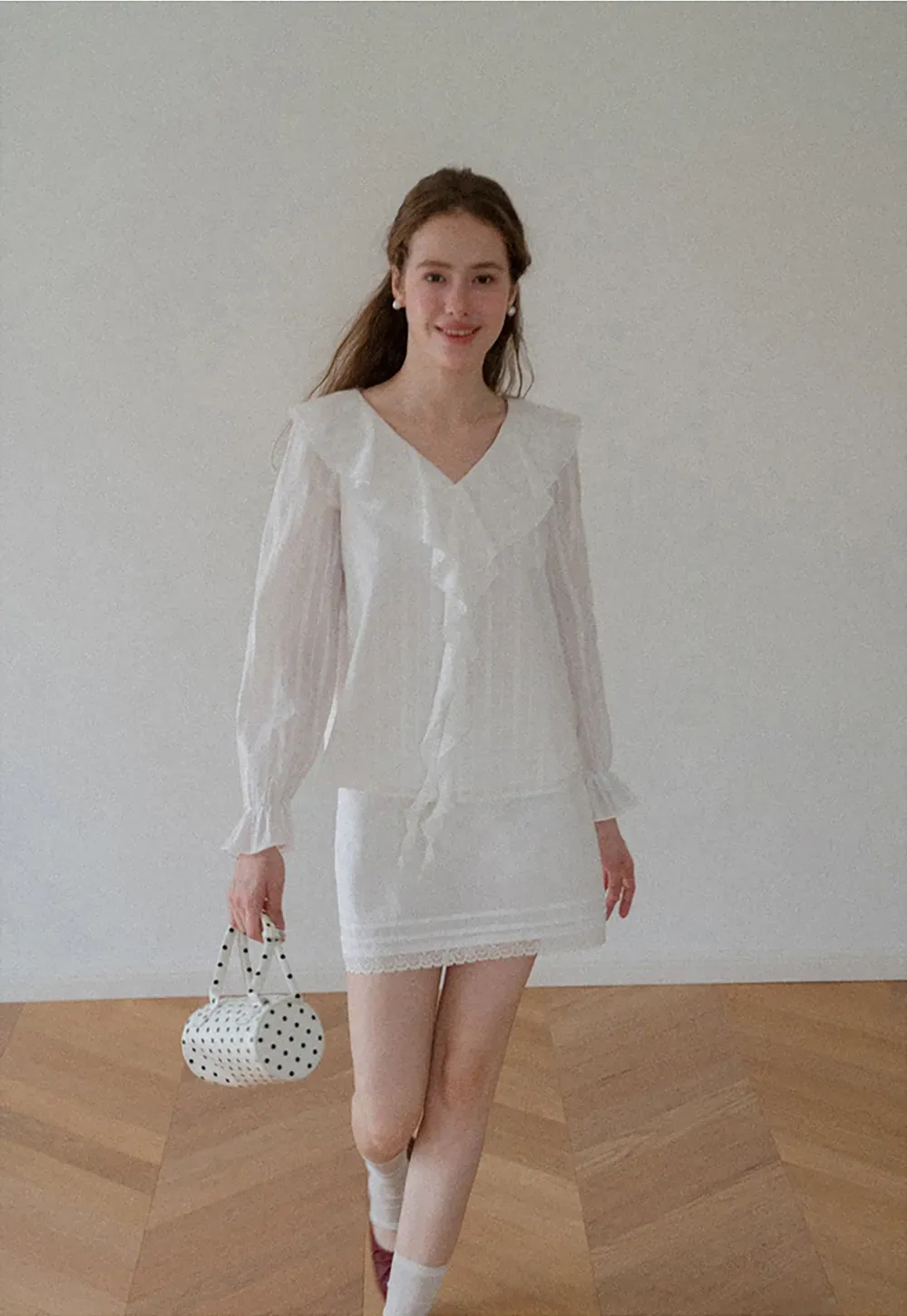 Lace Trim Mini Skirt