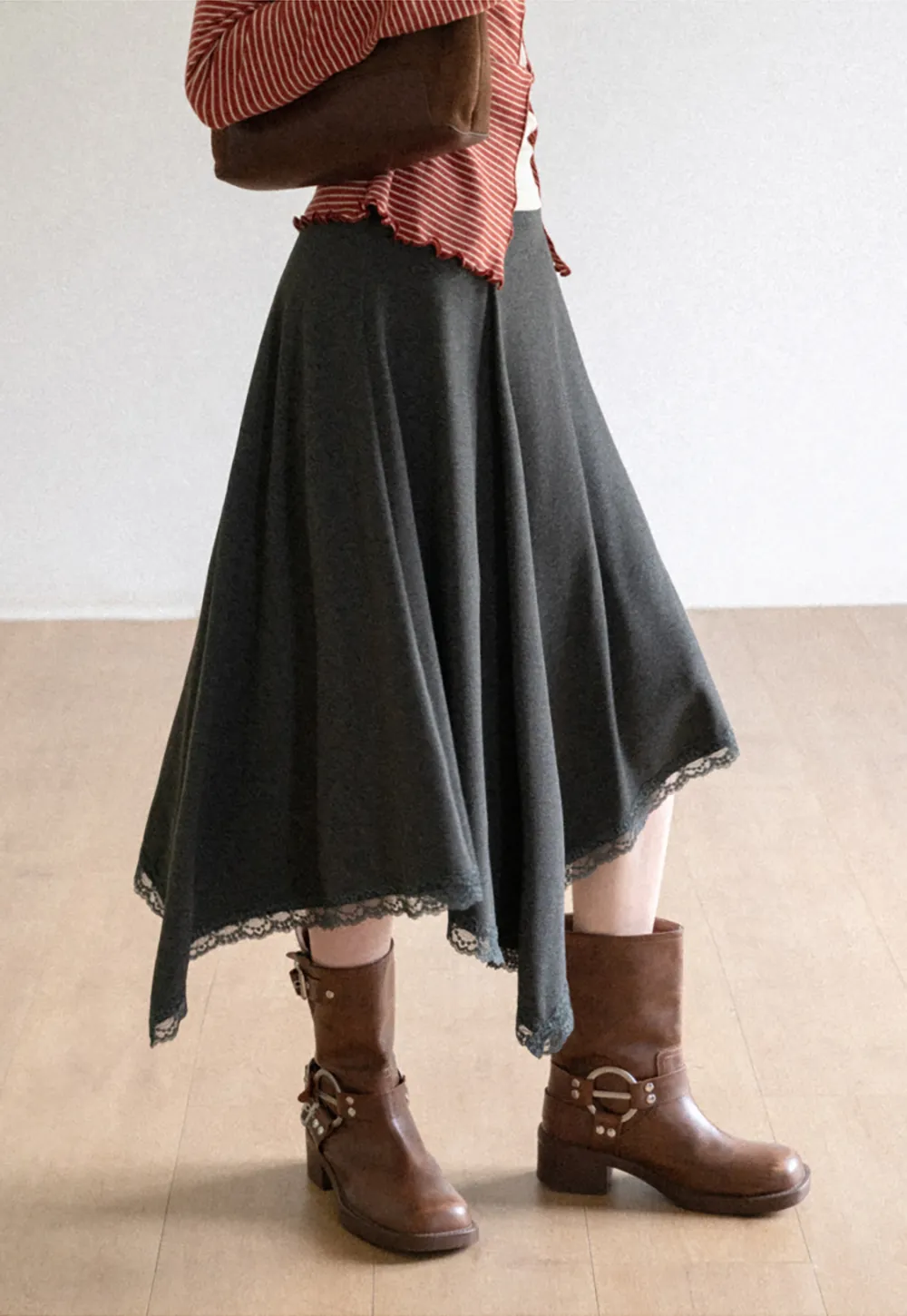 Asymmetrical Hem Lace Trim Skirt