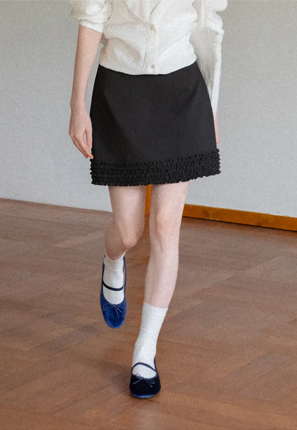 Ruffled Hem Mini Skirt