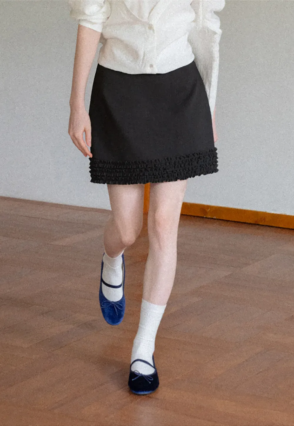 Ruffled Hem Mini Skirt