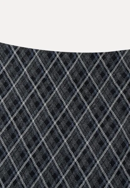 Plaid Pattern Flared Hem Skirt