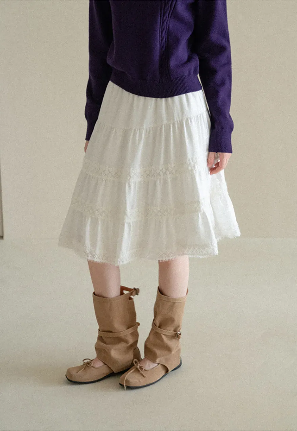 Tiered Skirt with Lace Trim and Elastic Waist