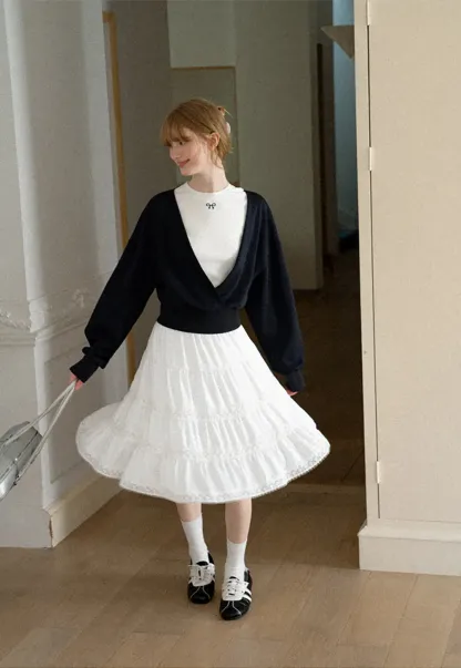 Tiered Skirt with Lace Trim and Elastic Waist