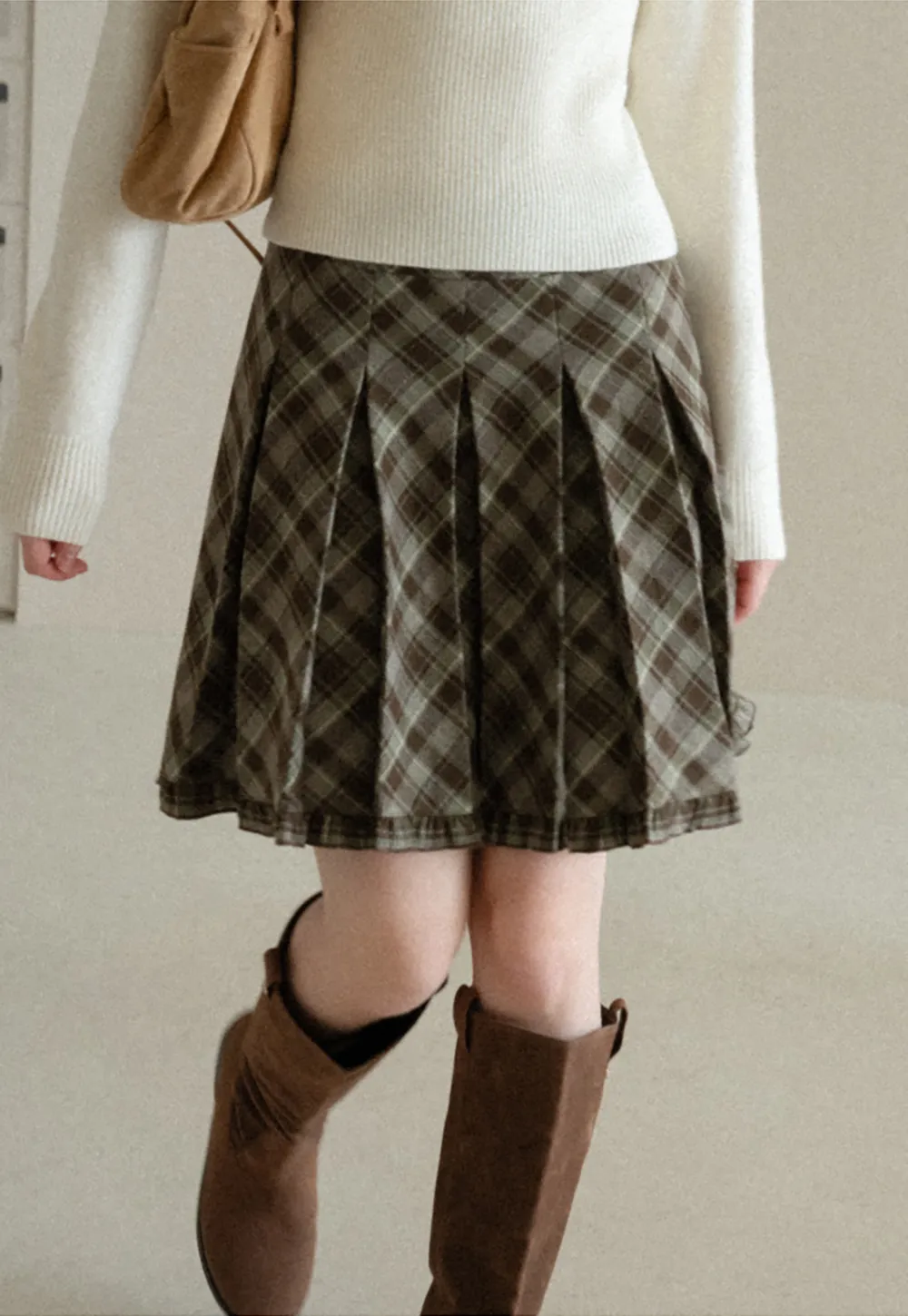 Plaid Pattern Flared Skirt with Ruffled Hem
