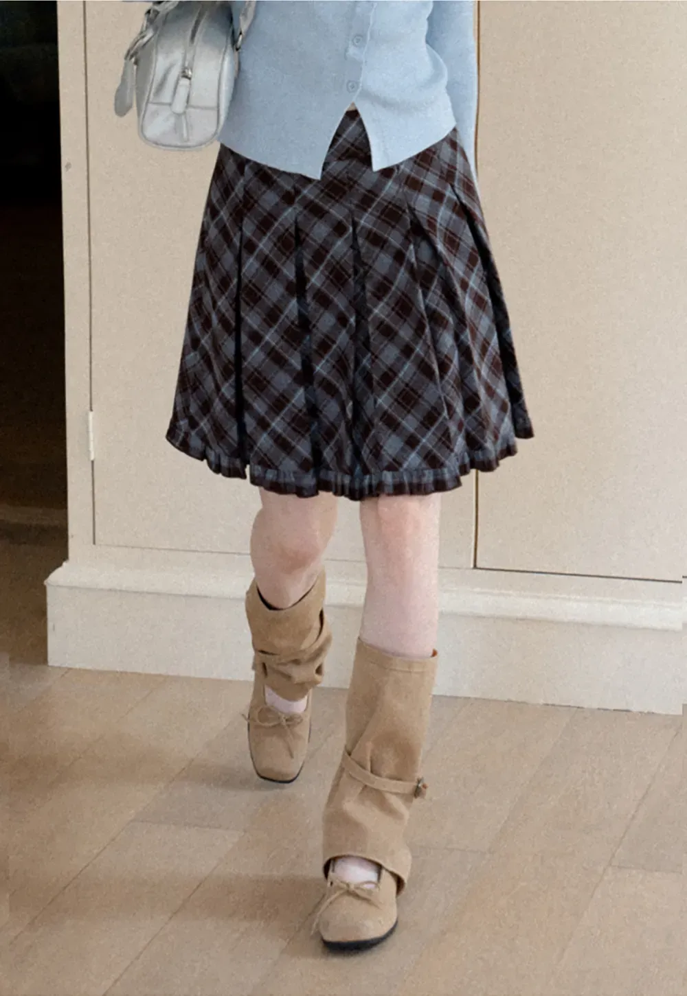 Plaid Pattern Flared Skirt with Ruffled Hem
