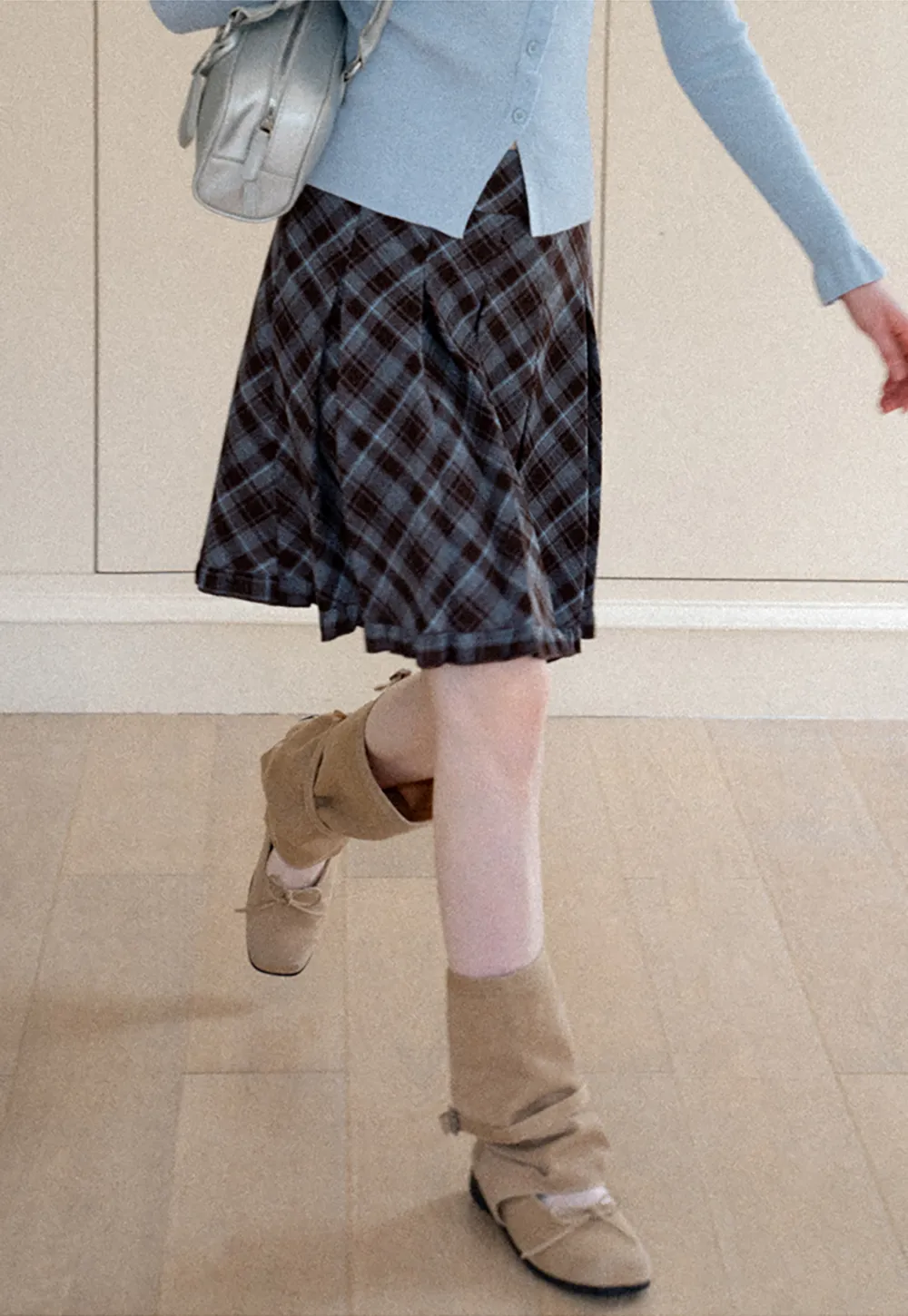 Plaid Pattern Flared Skirt with Ruffled Hem