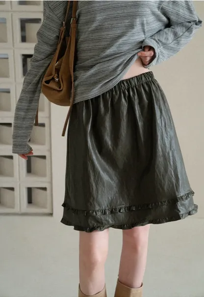Ruffled Hem Pleated Skirt
