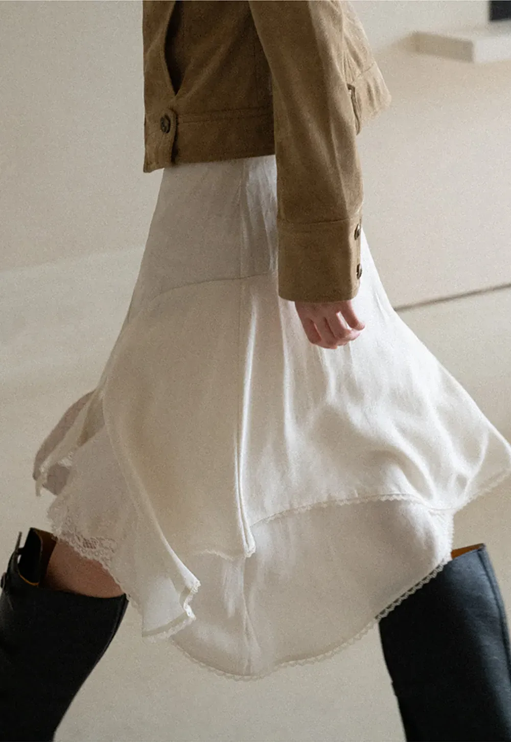 Lace Trim Flared Midi Skirt