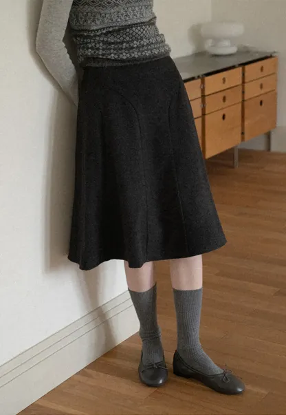 Asymmetrical Hem A-Line Skirt