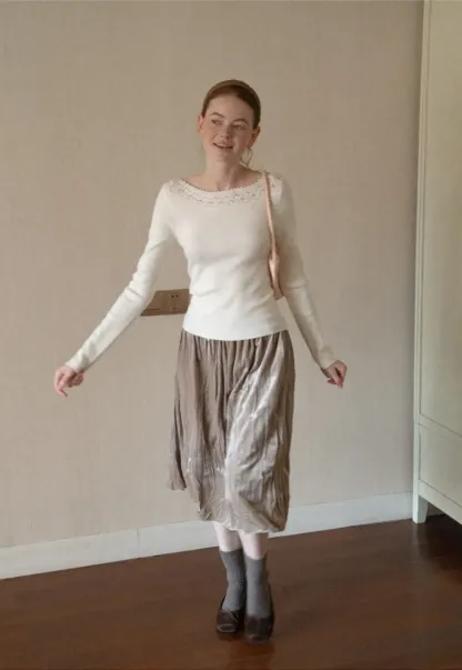 Elastic Waist Pleated Flowing Skirt