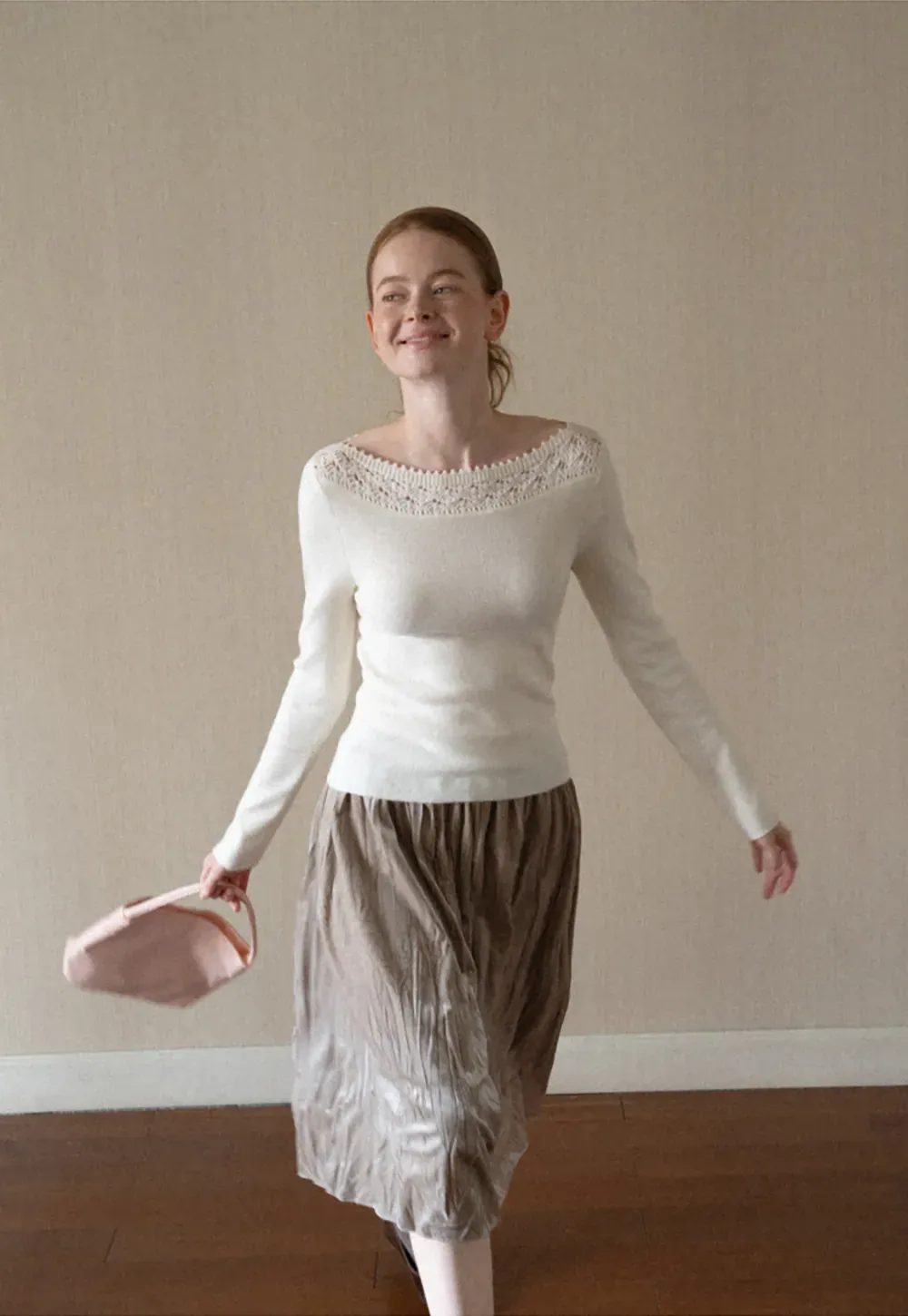 Elastic Waist Pleated Flowing Skirt