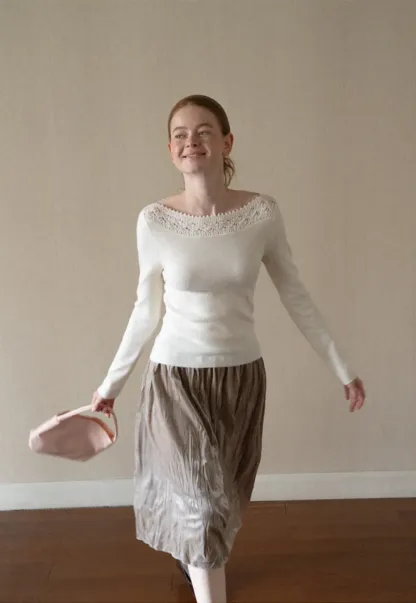 Elastic Waist Pleated Flowing Skirt