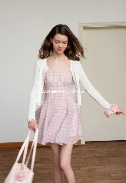 Ribbed Knit Cardigan with Pearl Buttons and Scallop Hem