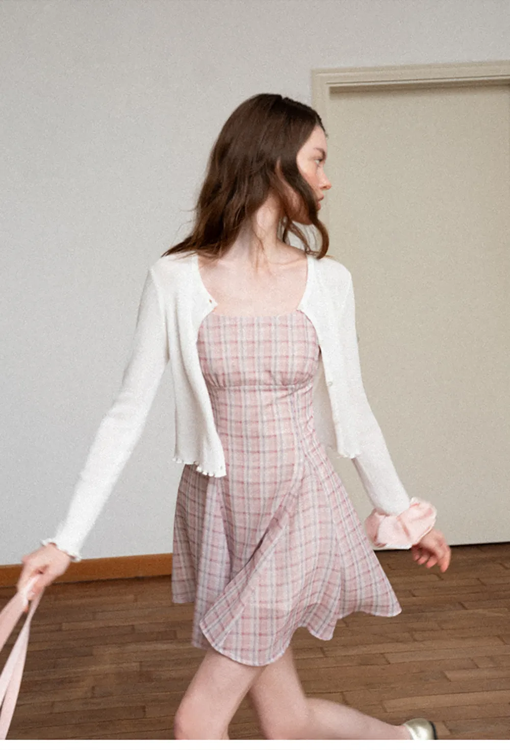 Ribbed Knit Cardigan with Pearl Buttons and Scallop Hem