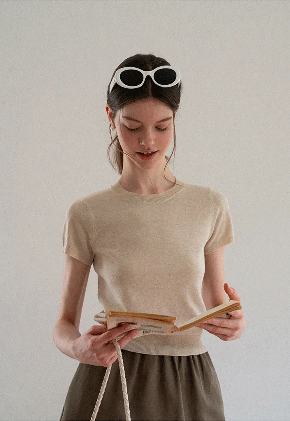 Ribbed Knit Short Sleeve Crewneck Sweater