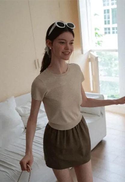 Ribbed Knit Short Sleeve Crewneck Sweater