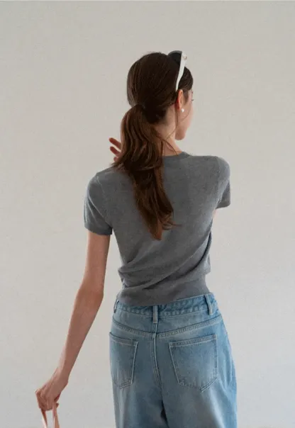 Ribbed Knit Short Sleeve Crewneck Sweater